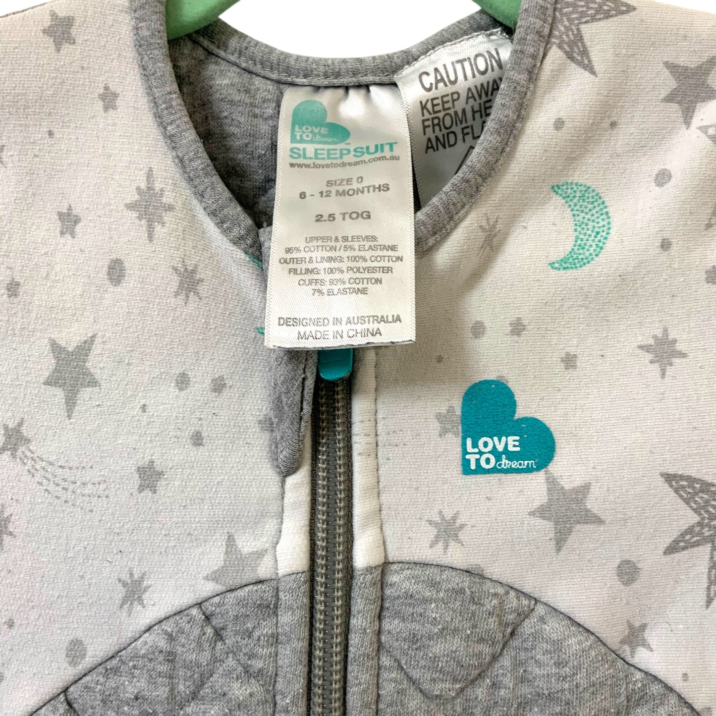 Love To Dream 2.5 TOG Long Sleeve Sleepsuit | Size 0 (6–12 Months)