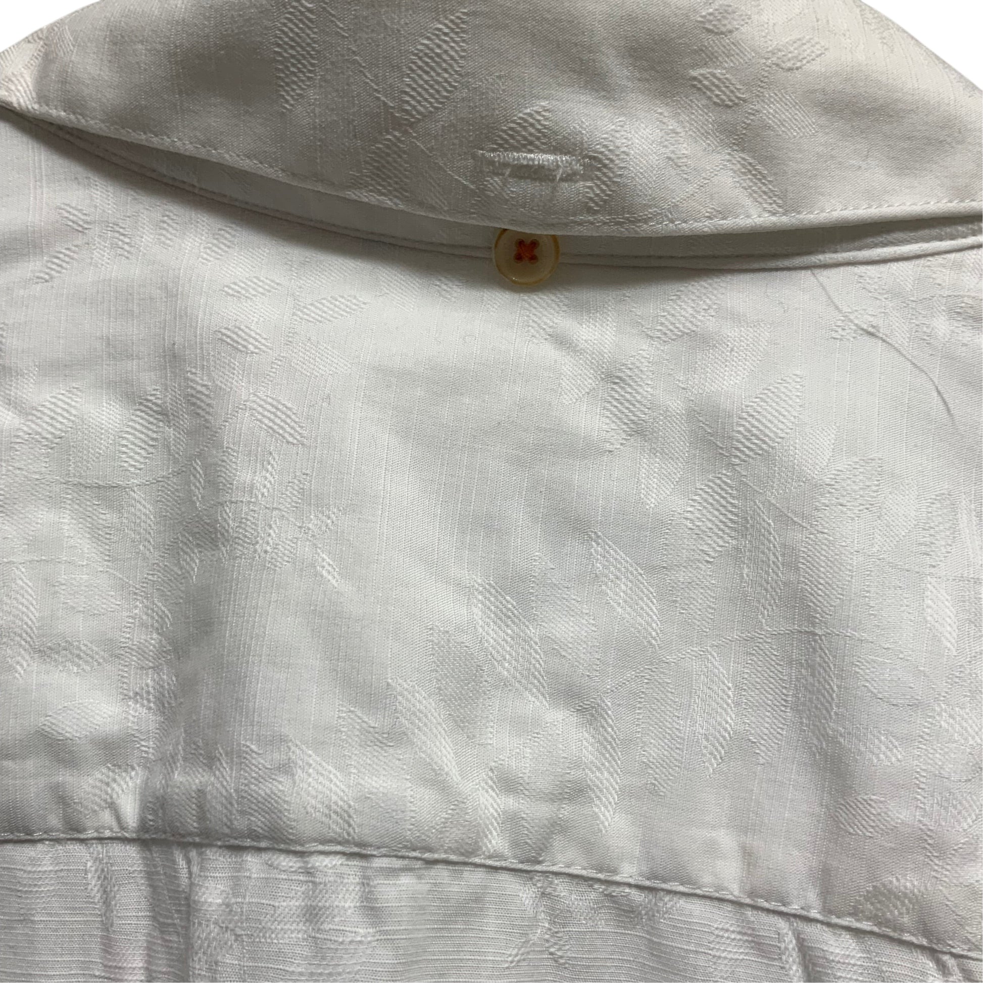 Ted Baker London White Embossed Shirt | Size 4 (Large) | Pre-Owned